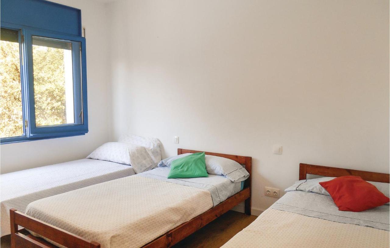 2 Bedroom Amazing Apartment In Тоса де Мар Екстериор снимка